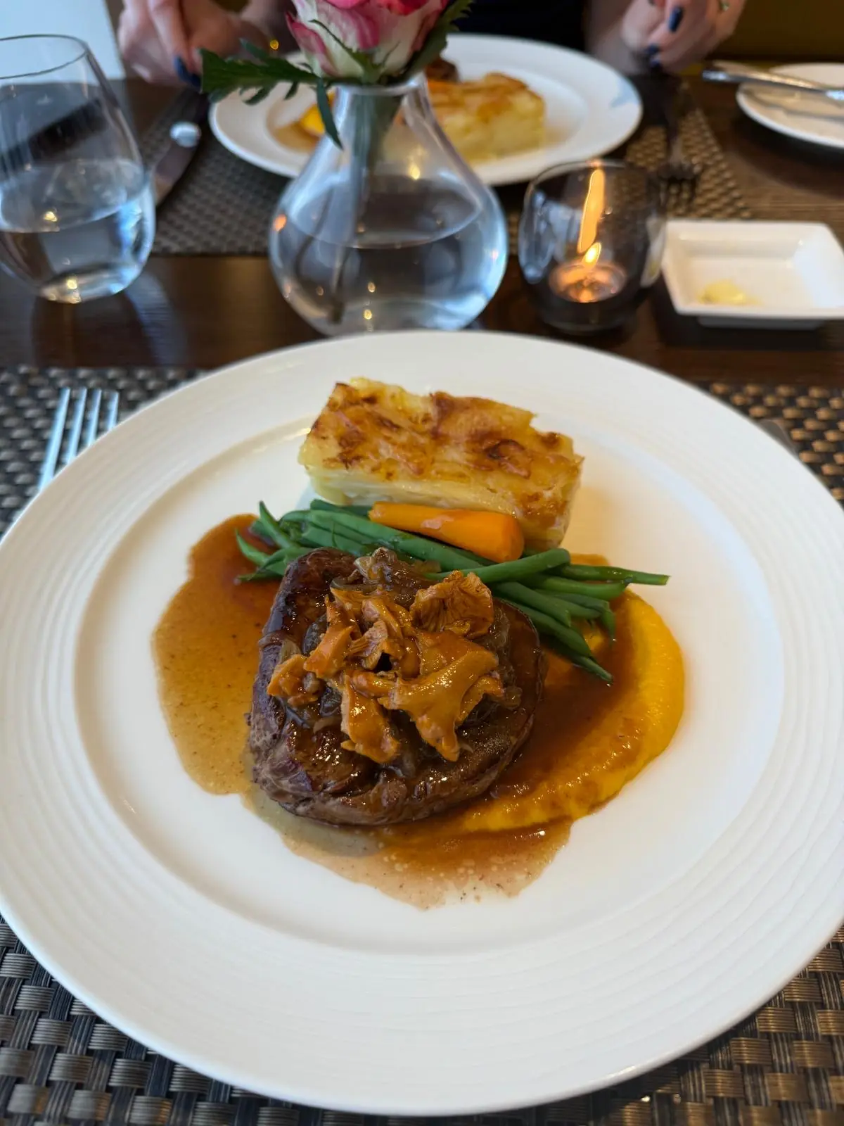 Collinsons Restaurant photo (photo 2 of 3)