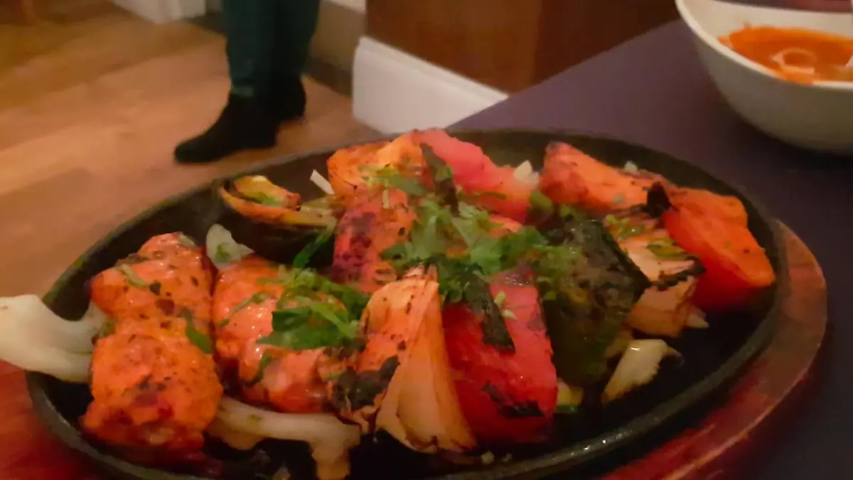Badi Mirchi photo (photo 1 of 3)