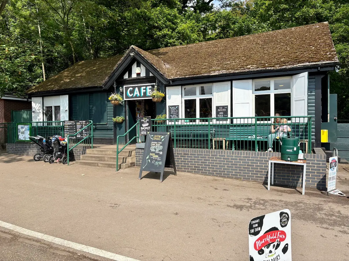 Endcliffe Park Cafe photo (photo 2 of 3)