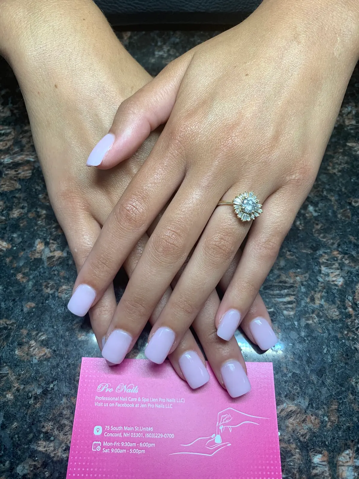 Le Pro Nails photo (photo 1 of 3)