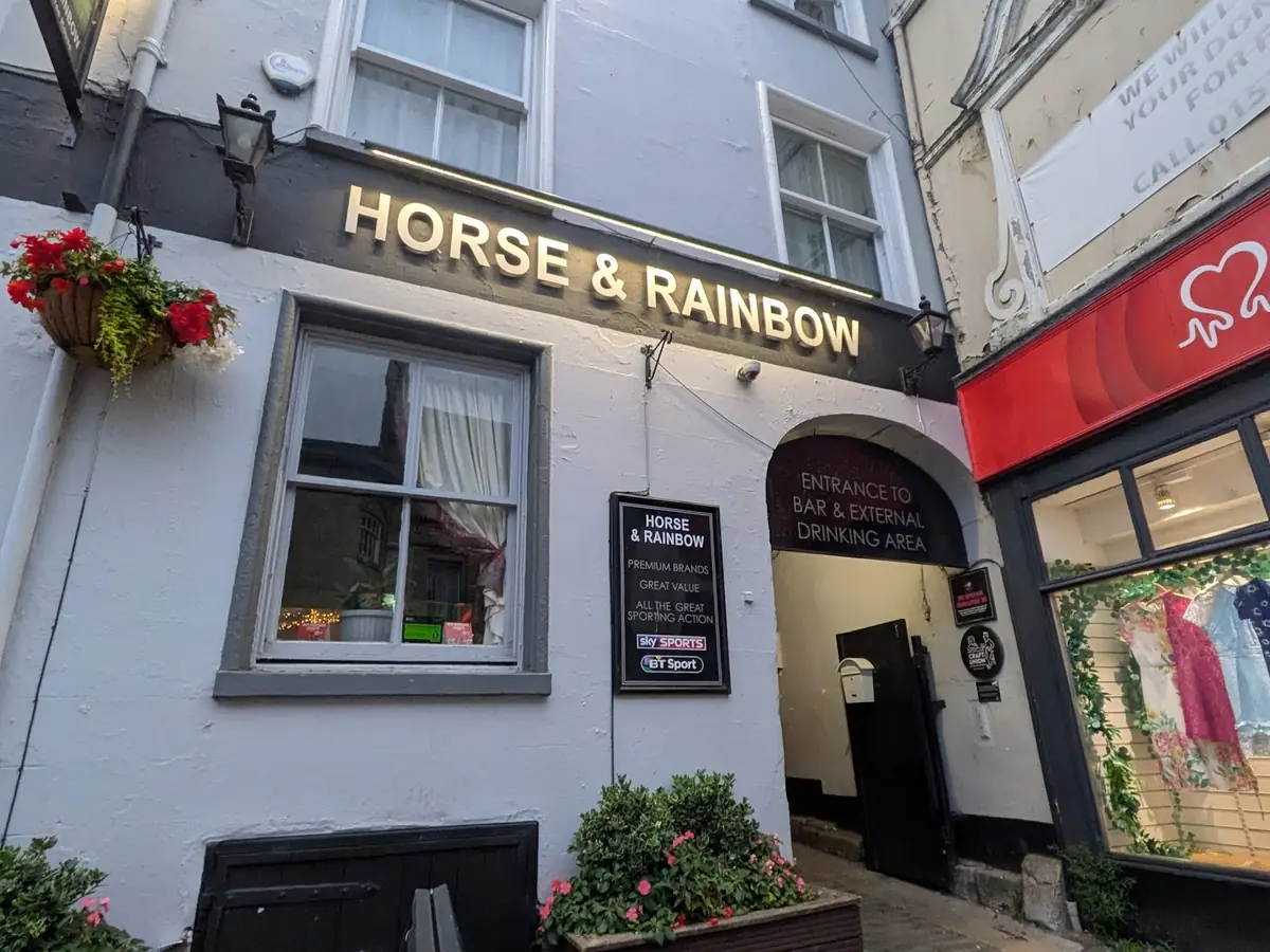 The Horse & Rainbow