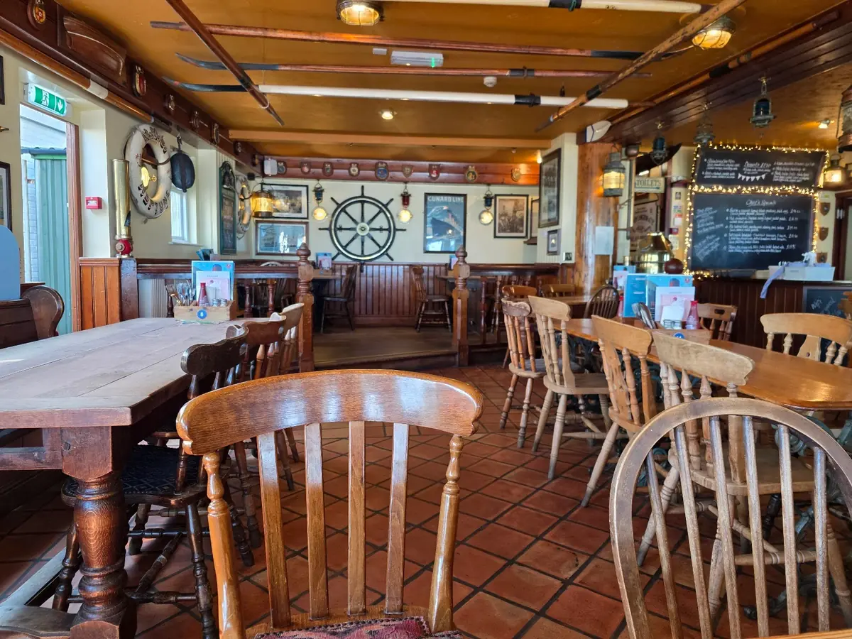The Steamer Inn — Bars in Shanklin