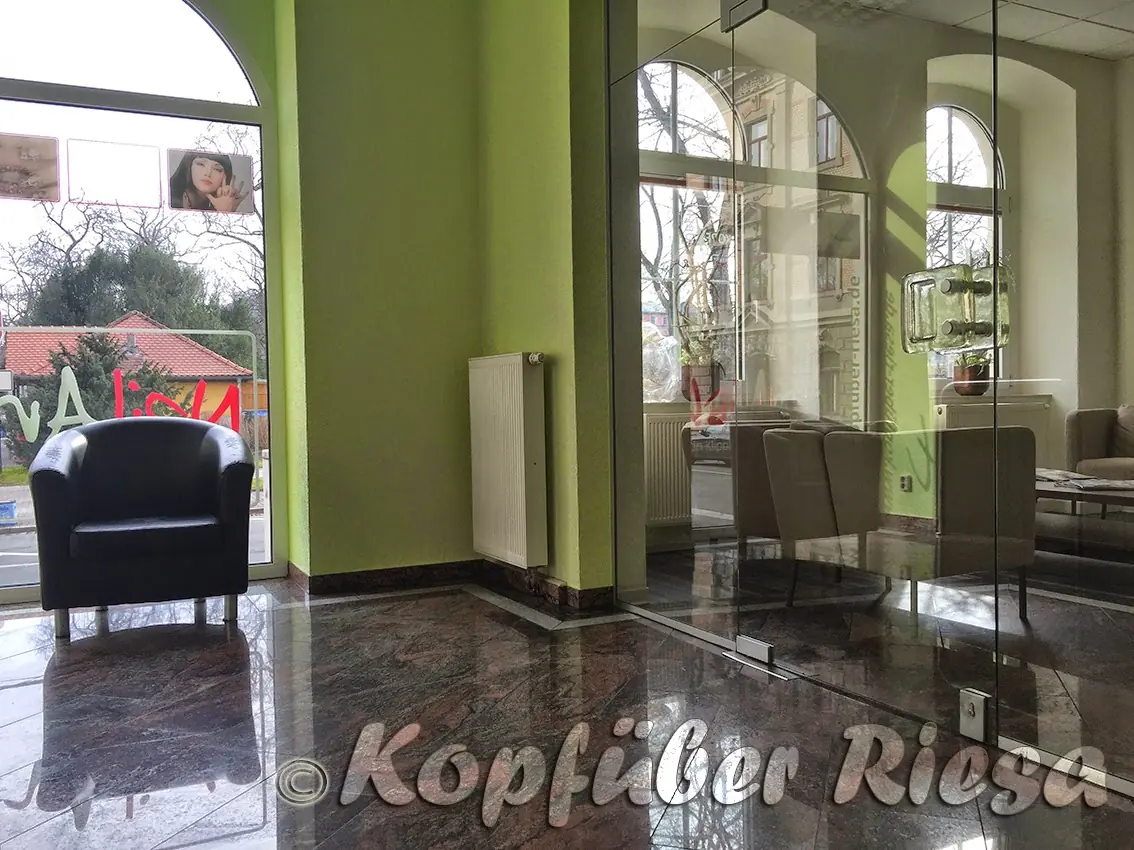 Kopfüber - Dein Friseur photo (photo 3 of 3)