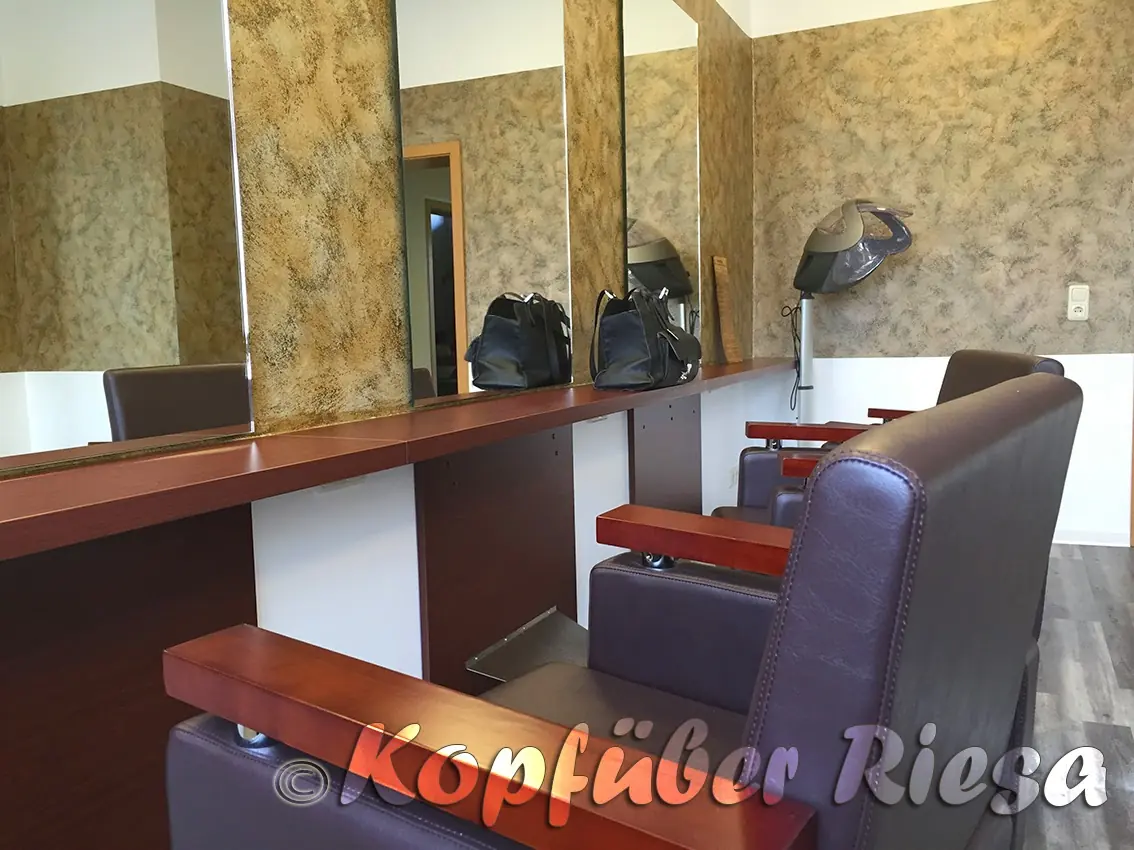 Kopfüber - Dein Friseur photo (photo 1 of 3)