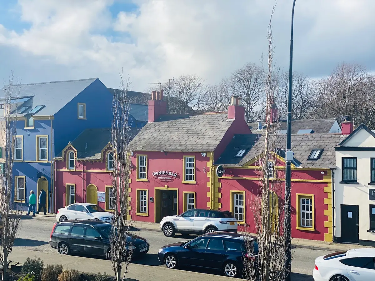 Ownies Bar and Bistro photo (photo 3 of 3)