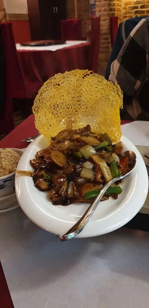 Lucky House Chinese Takeaway