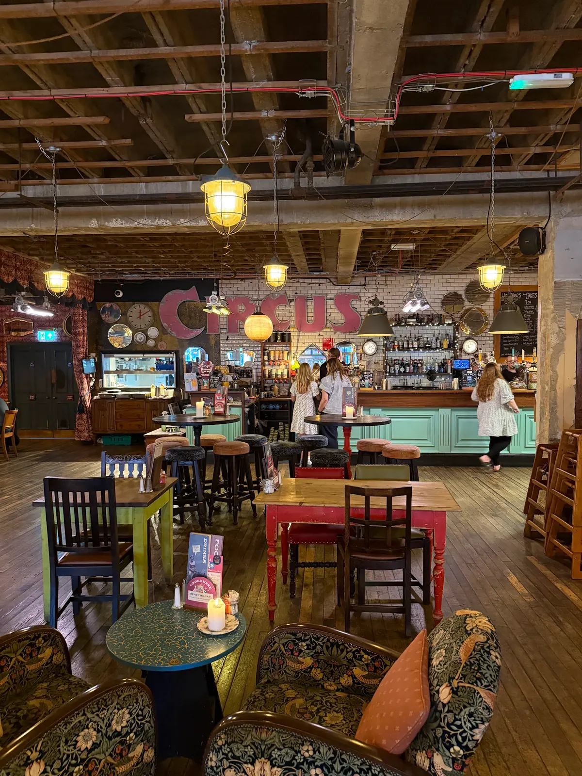 Alcampo Lounge photo (photo 2 of 3)