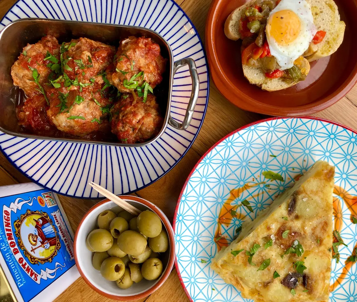 Comida [food] photo (photo 1 of 3)