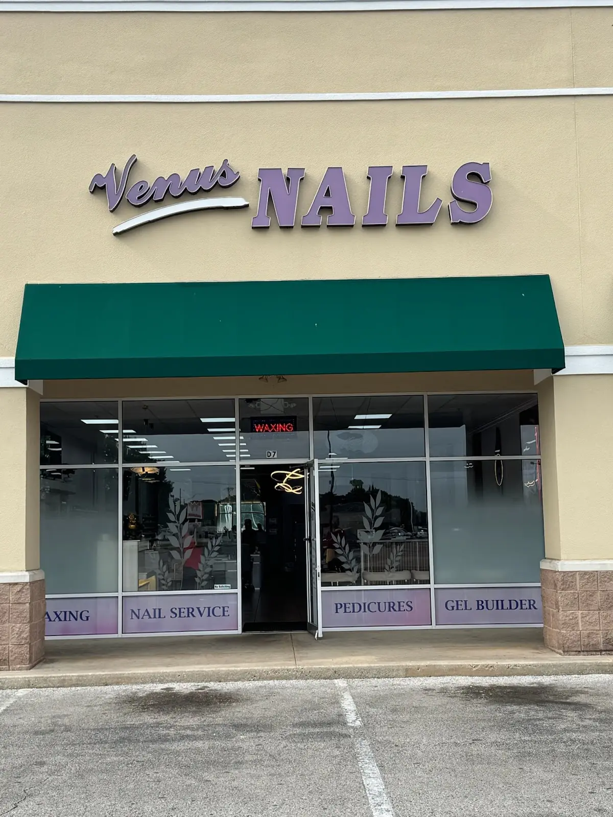 Venus Nails — Nail Salons in Decatur