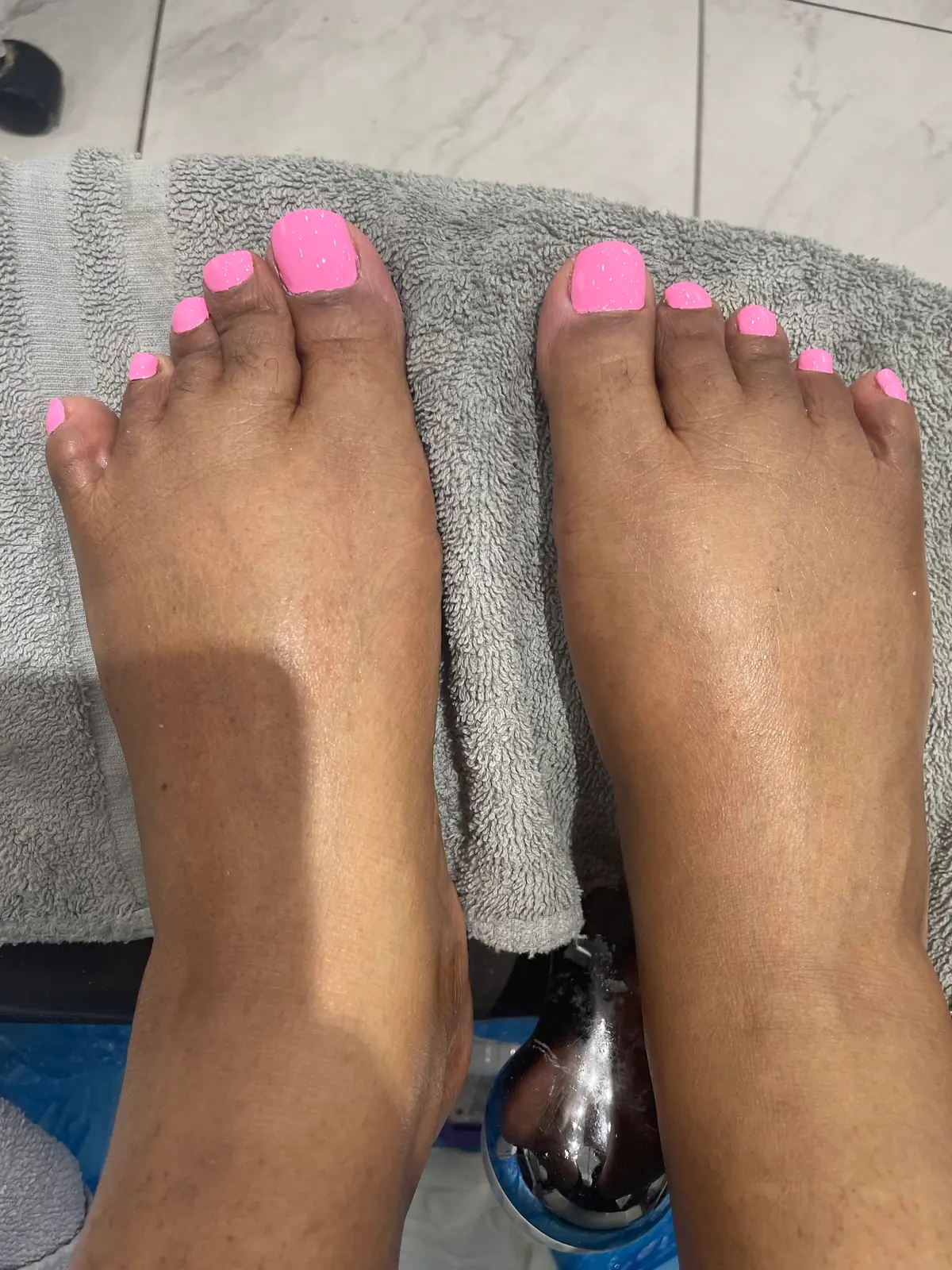 Q's Nails 2 photo (photo 1 of 3)