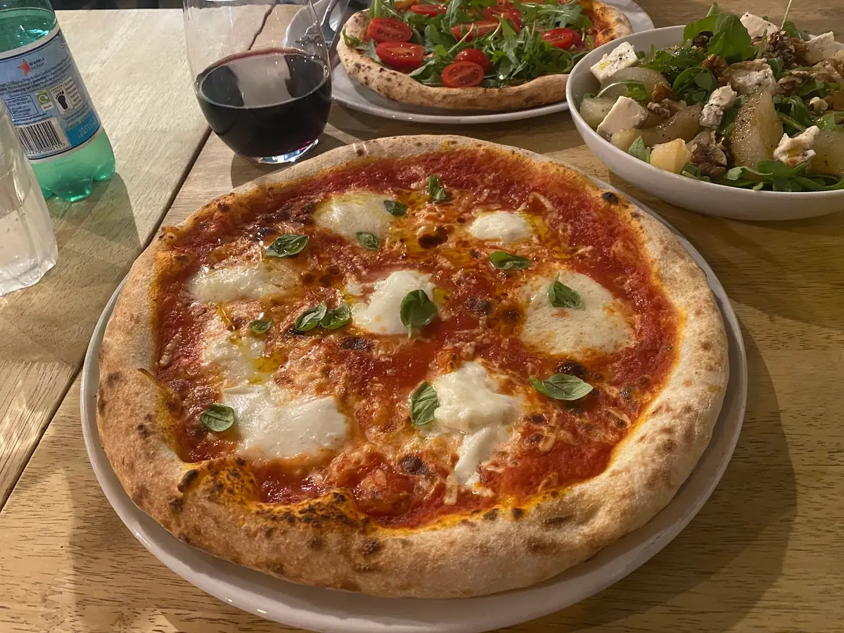Donnelli's Pizzeria photo (photo 2 of 3)