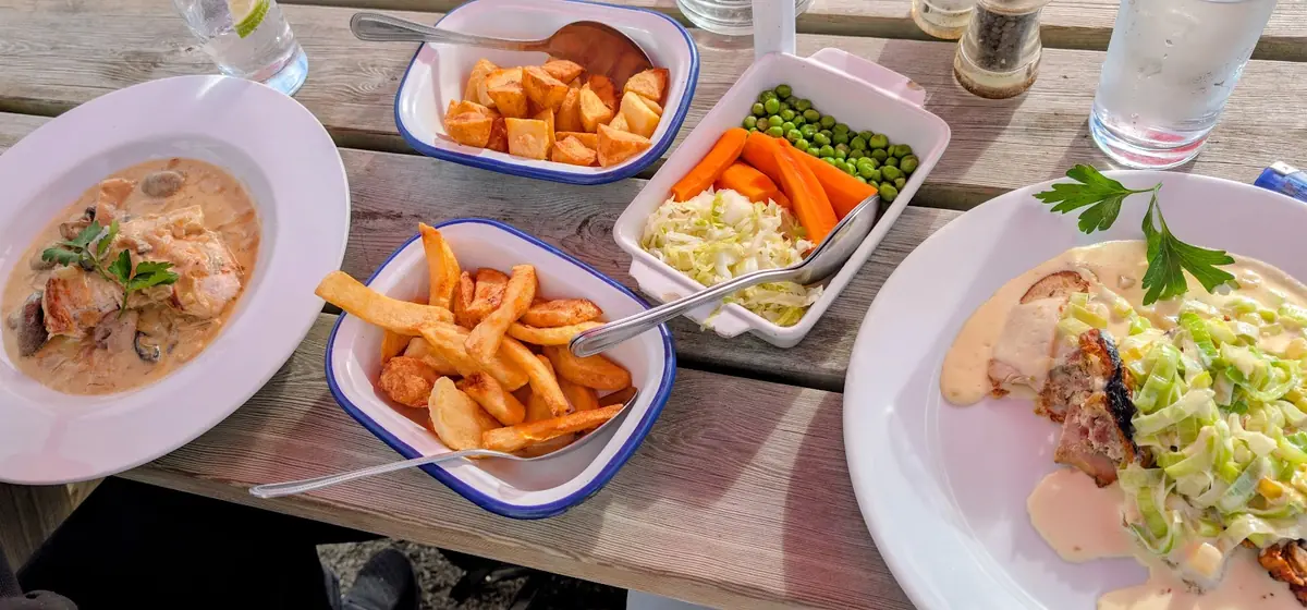 The Hall Inn Pub & Restaurant