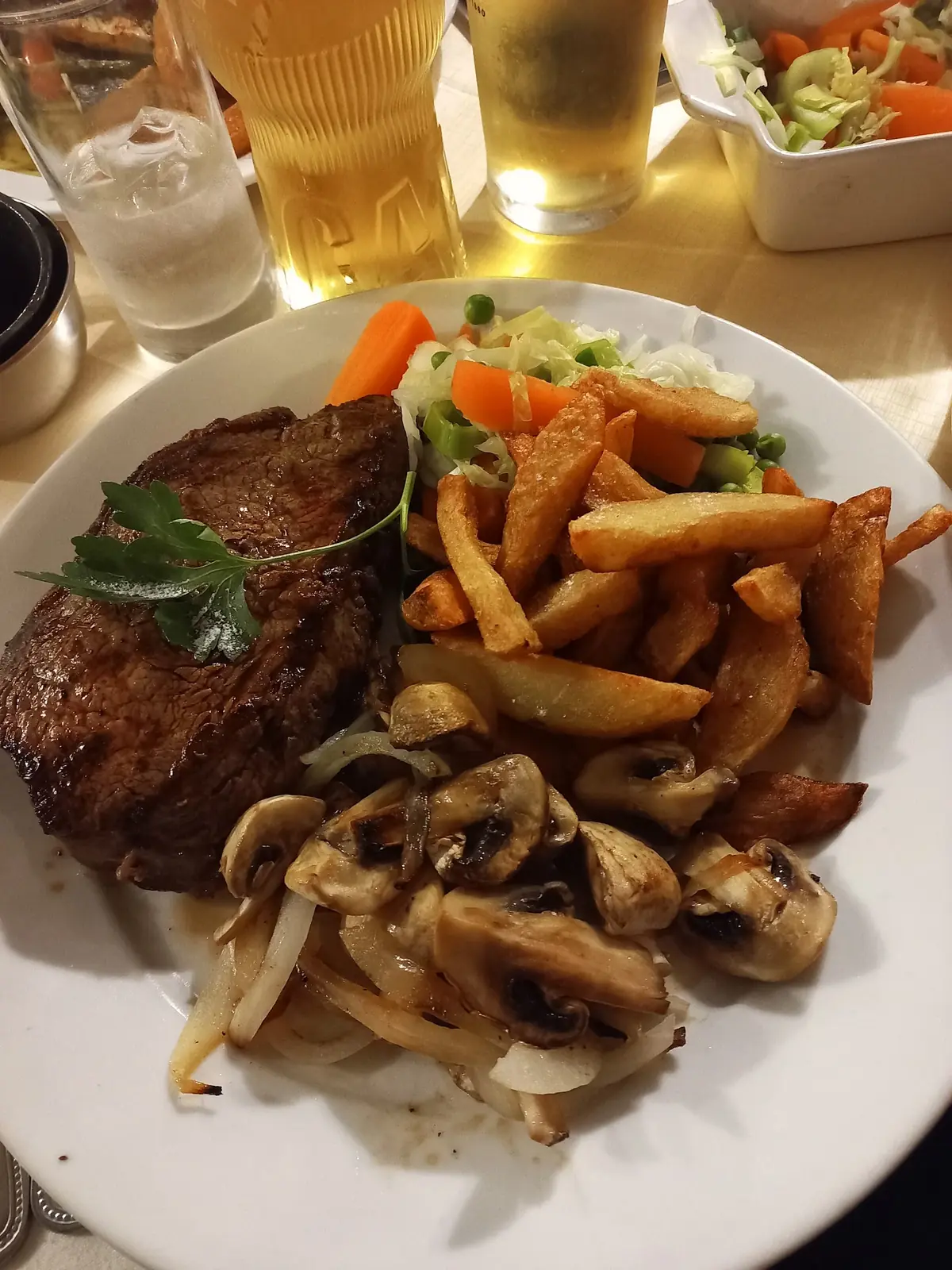 The Hall Inn Pub & Restaurant photo (photo 2 of 3)