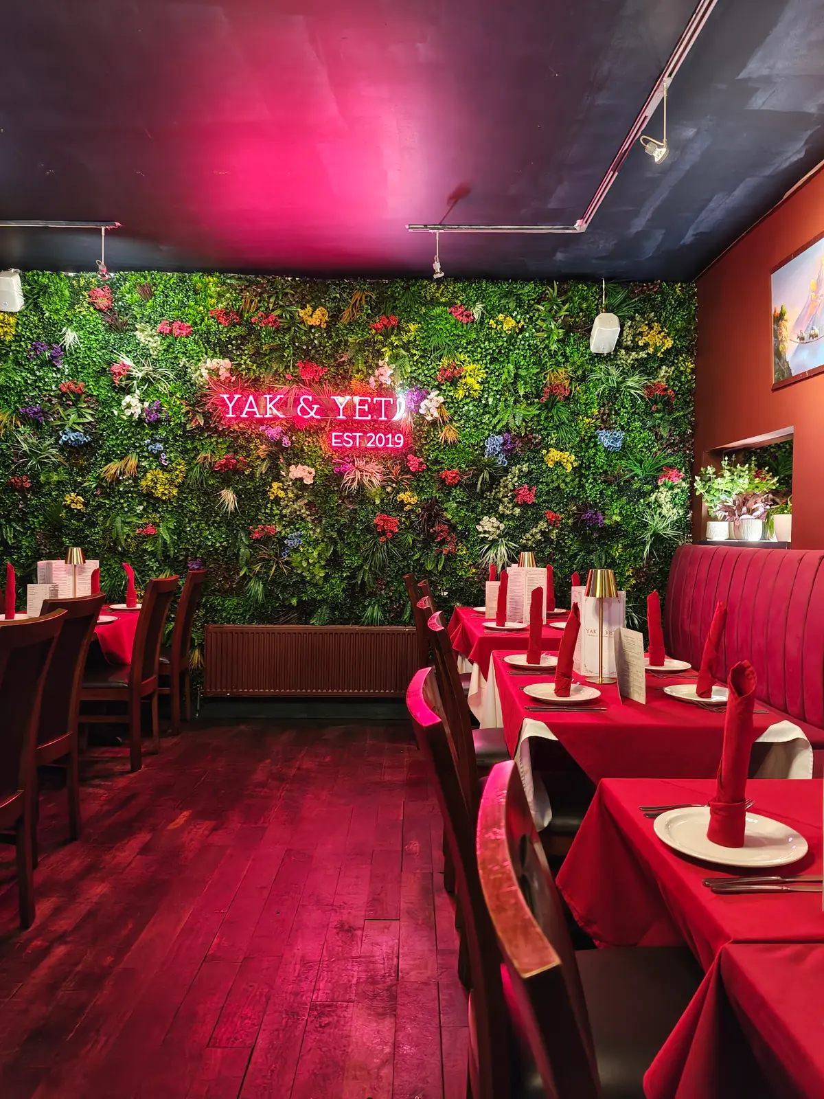 Inside YAK & YETI, Nottingham