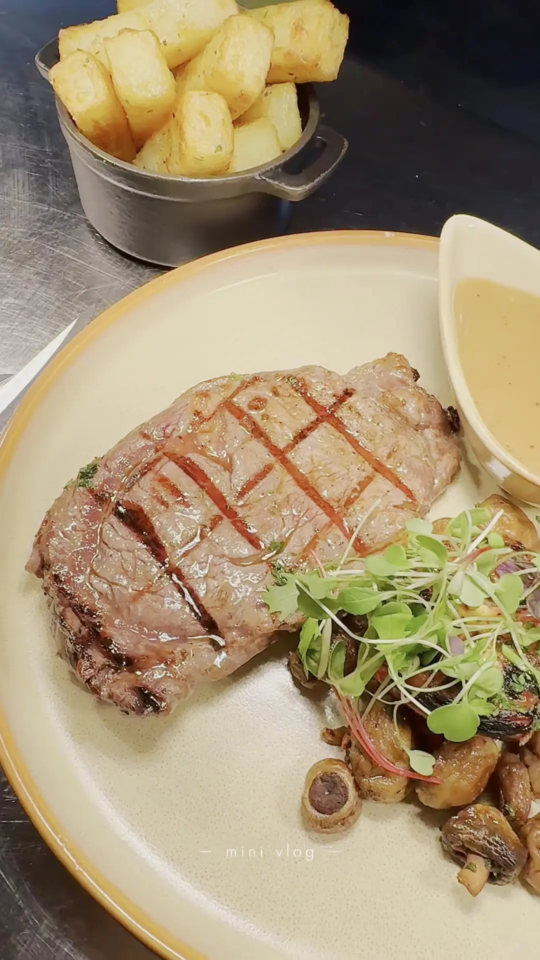 Bistro Franc photo (photo 2 of 3)