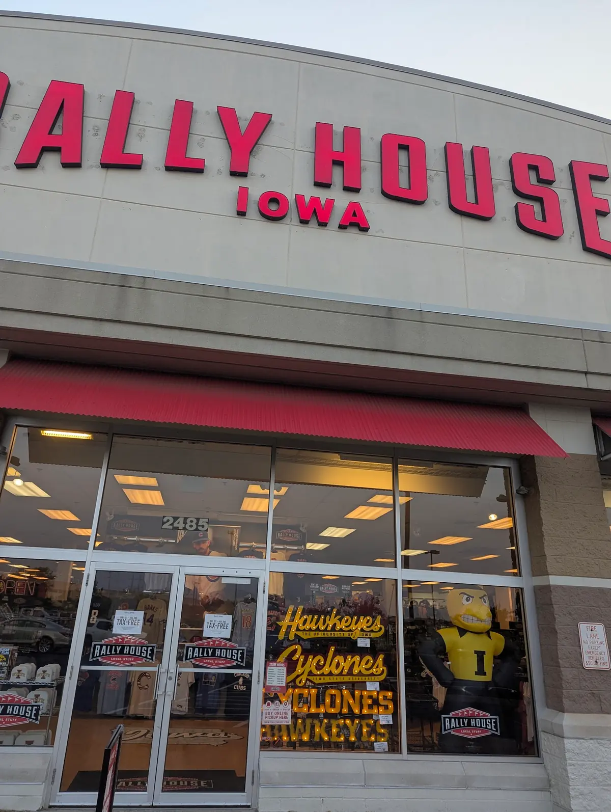 Asbury Plaza — Shopping Malls in Dubuque