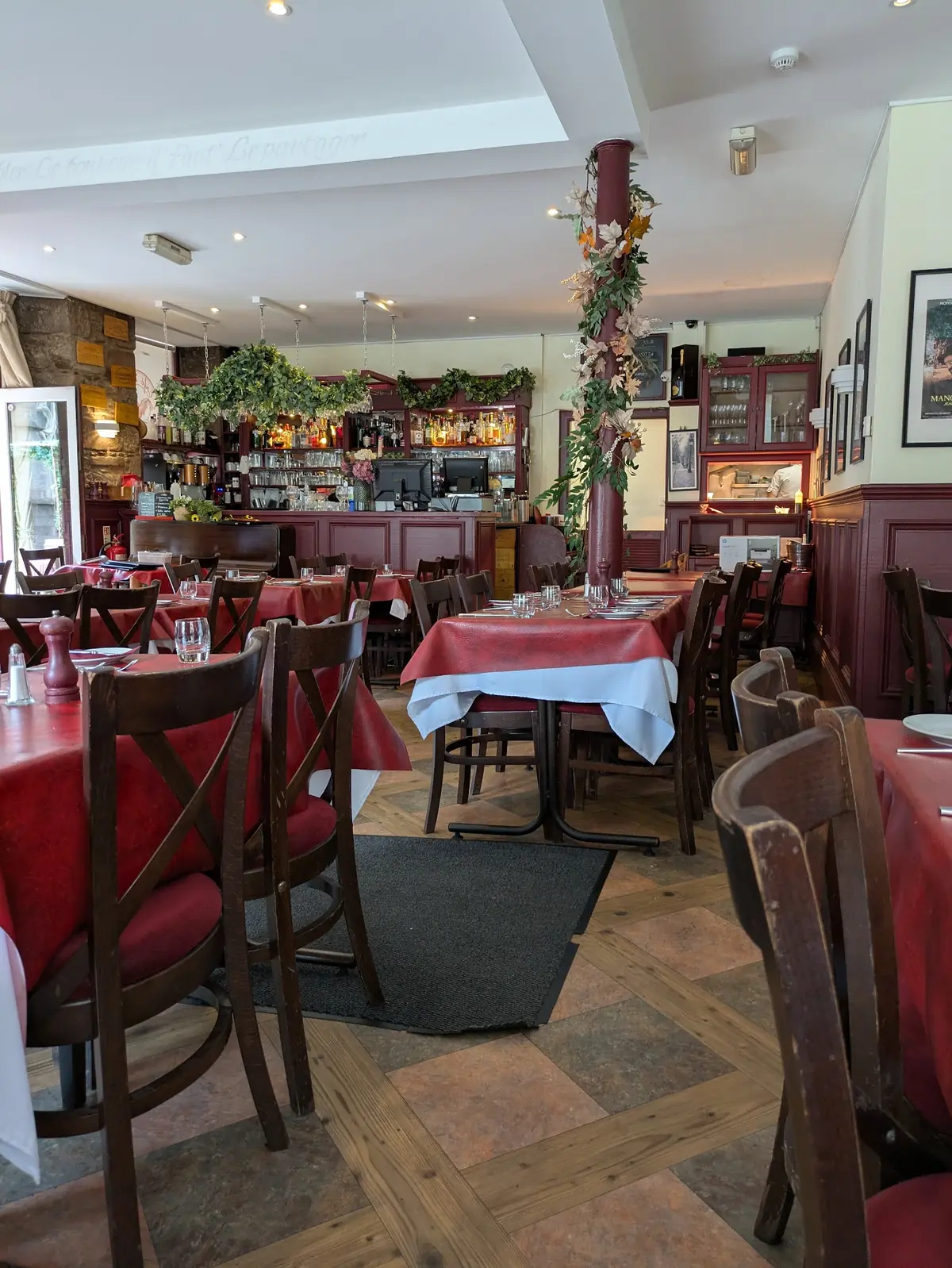 Cafe Tabou photo (photo 3 of 3)