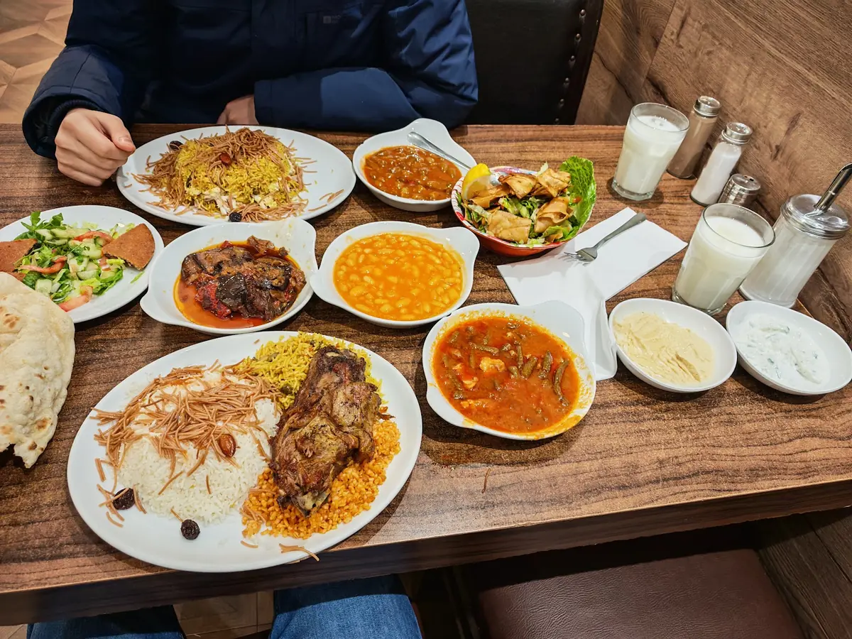 Sarchnar Restaurant photo (photo 2 of 3)