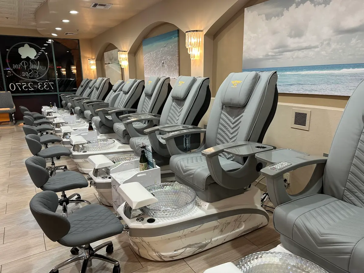 Nail Pros & Spa photo (photo 1 of 3)