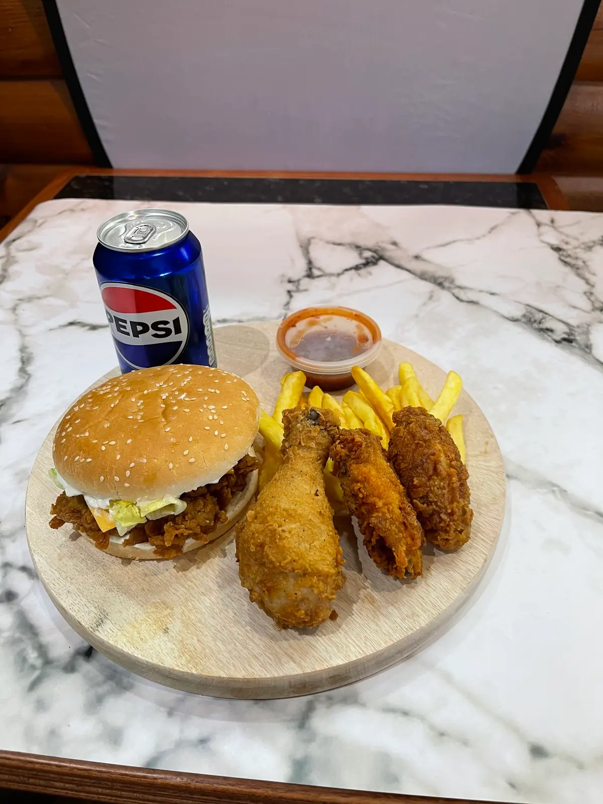 Raja's Pizza Bar