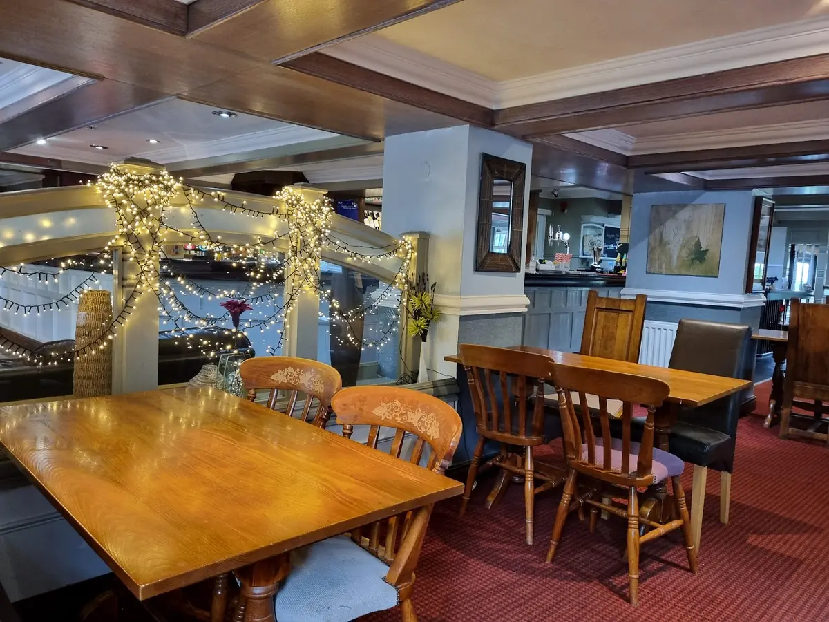 Lord Nelson Hoylandswaine photo (photo 1 of 3)