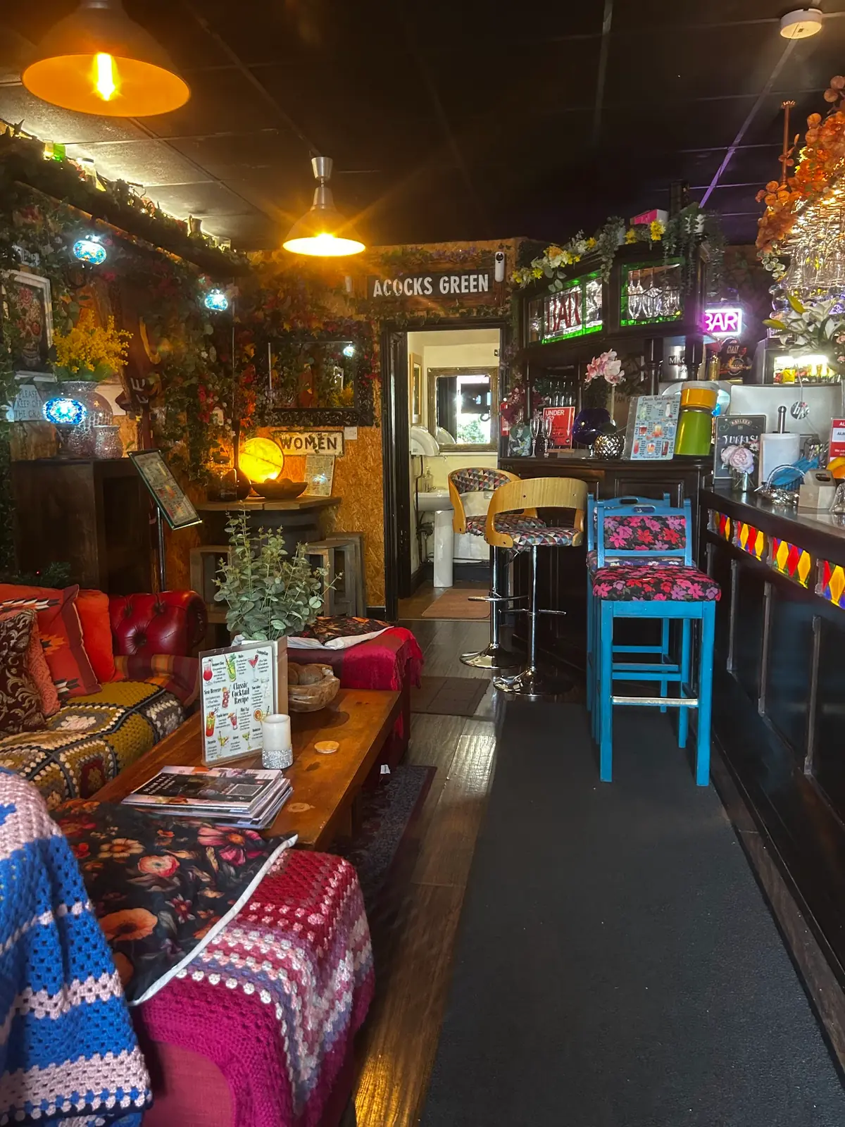 Alberto’s Coffeeshop & Bar photo (photo 1 of 3)