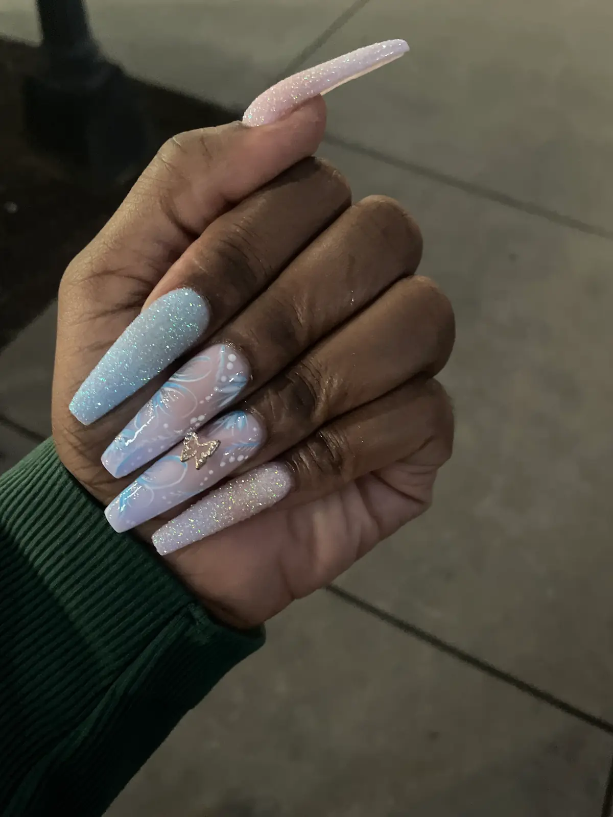 Luxury Nails & Day Spa photo (photo 2 of 3)