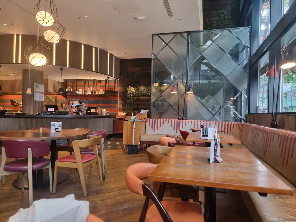 Nando's Bracknell photo (photo 1 of 3)