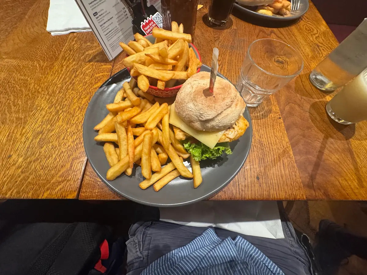 Nando's Bracknell photo (photo 3 of 3)