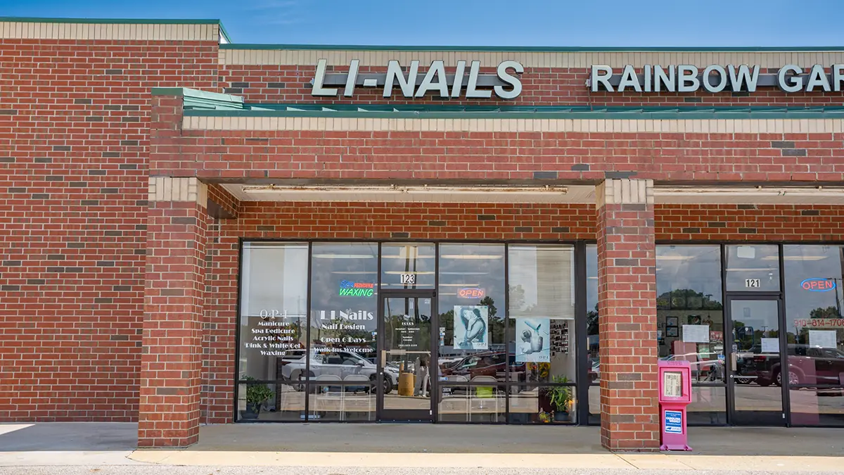 Li Nails photo (photo 1 of 3)