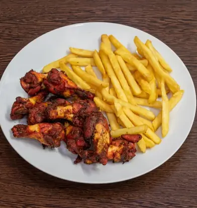 Mama Mia pizza photo (photo 3 of 3)