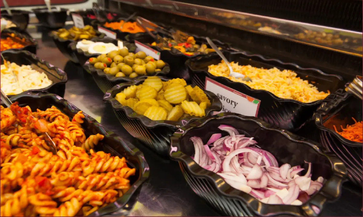 Maxhouse Sandwich and Salad Bar photo (photo 2 of 3)