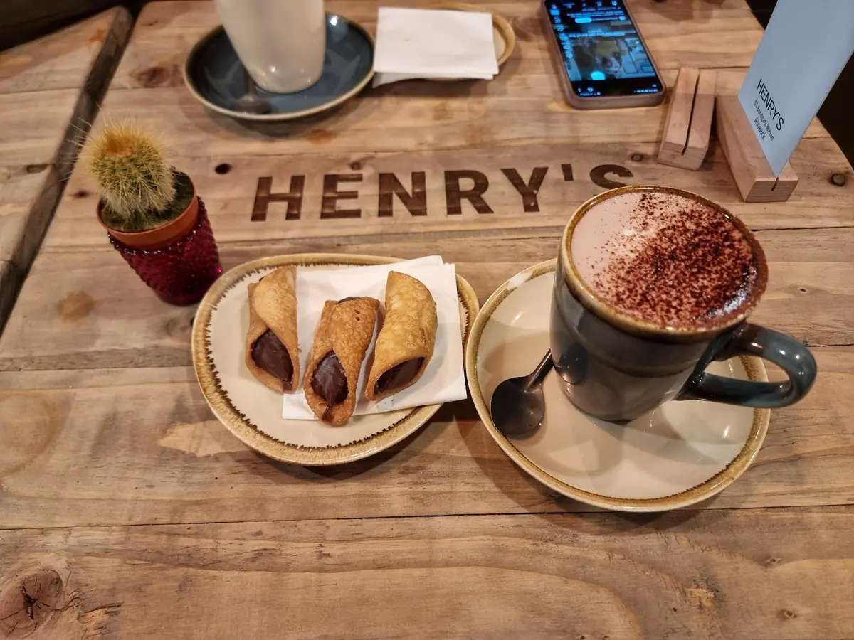 Henry's photo (photo 2 of 3)