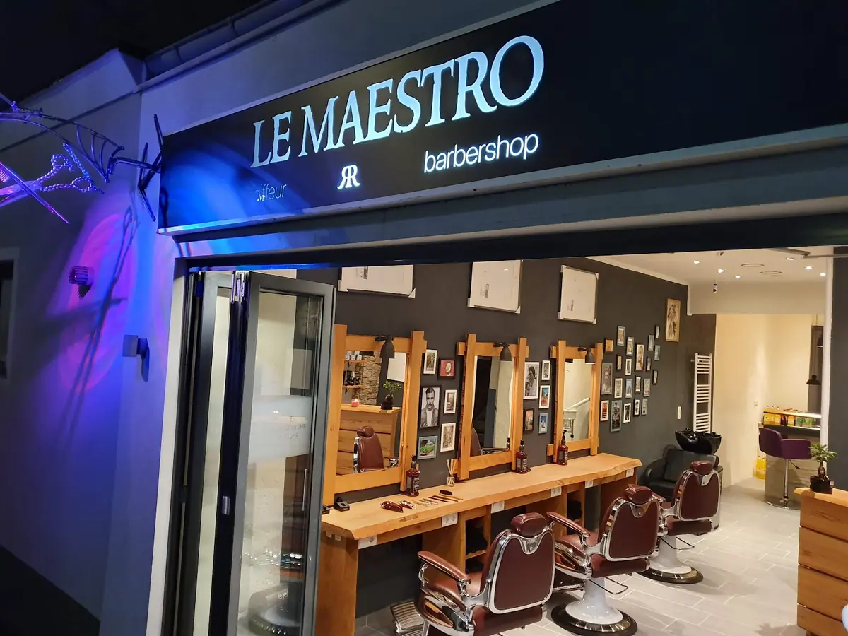 Salon Le Maestro photo (photo 1 of 3)
