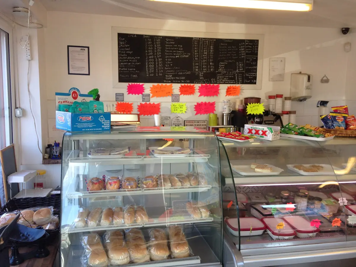 Maries Sandwich Bar and Cafe photo (photo 2 of 3)