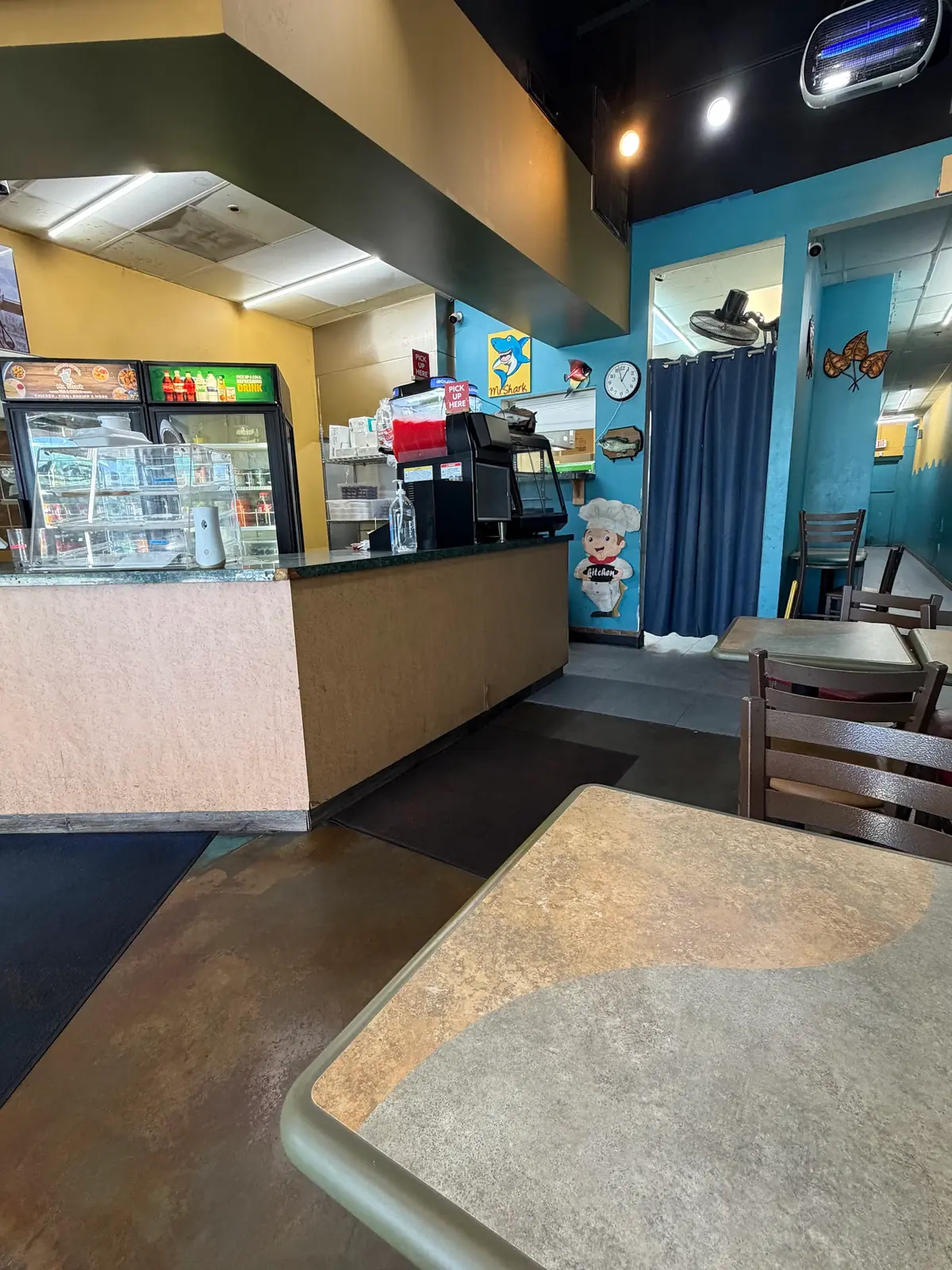 Mr. Shark Fish & Chicken (Chicago Style) Durham NC photo (photo 2 of 3)