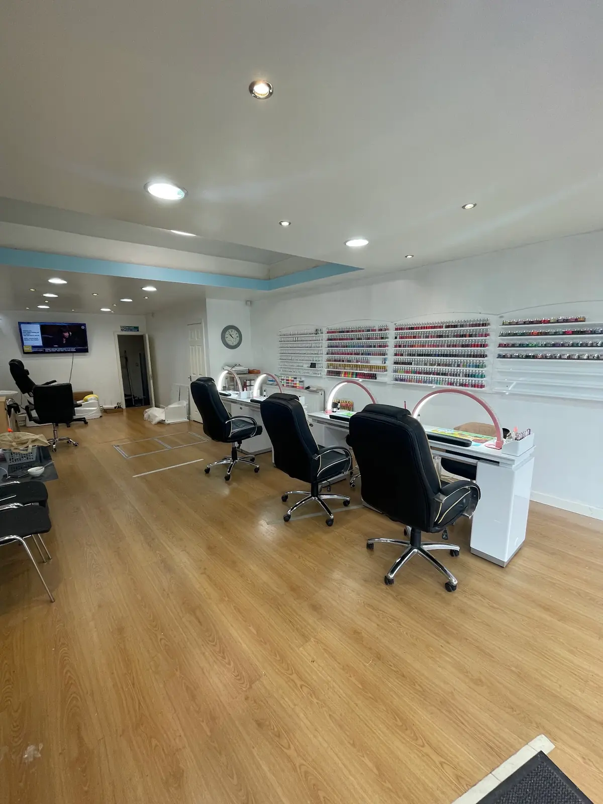 212 Nail Studio By Lucy Nails photo (photo 1 of 3)