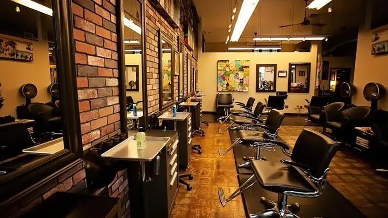 Detour Salon & Detour The Store — Beauty Salons in Encinitas