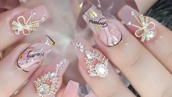 Sunny Nails & Beauty Salon