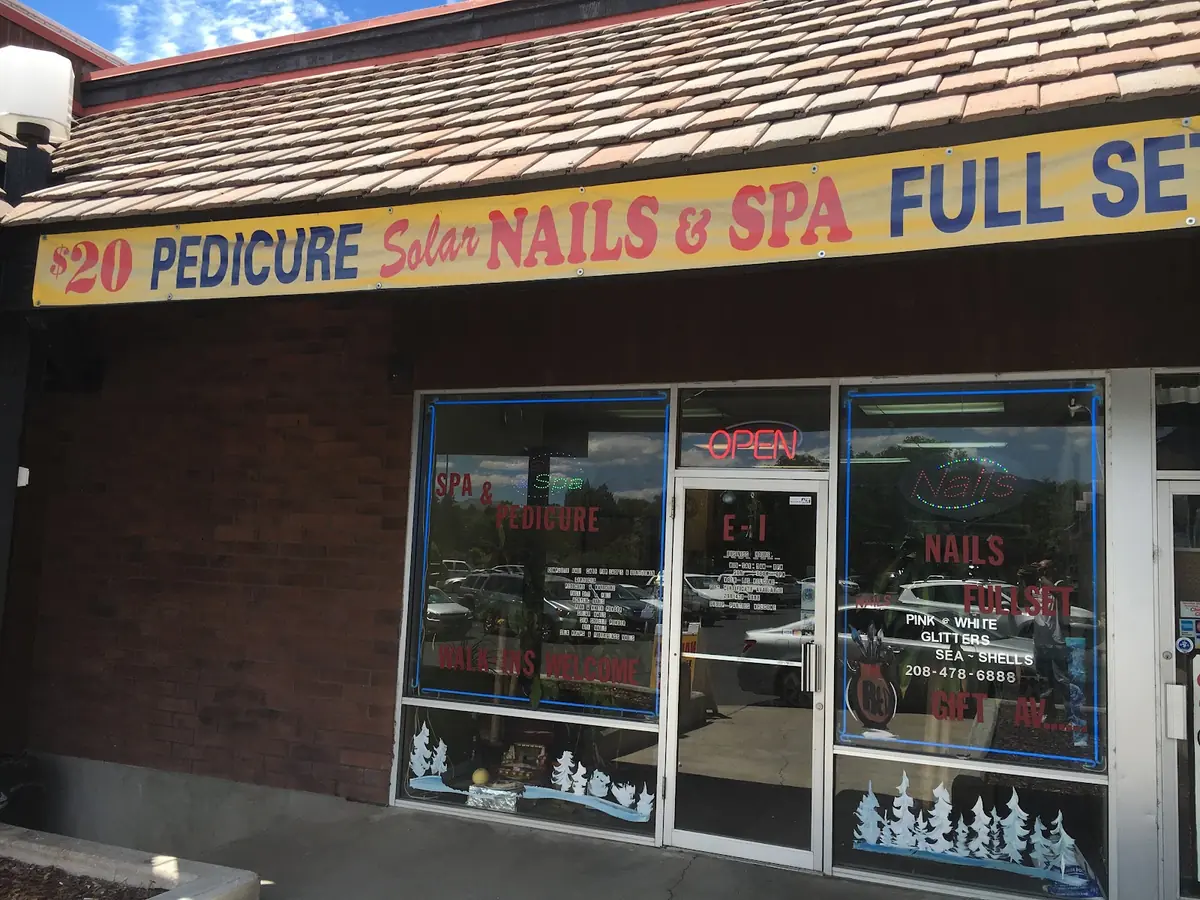 Solar Nails & Spa photo (photo 1 of 3)