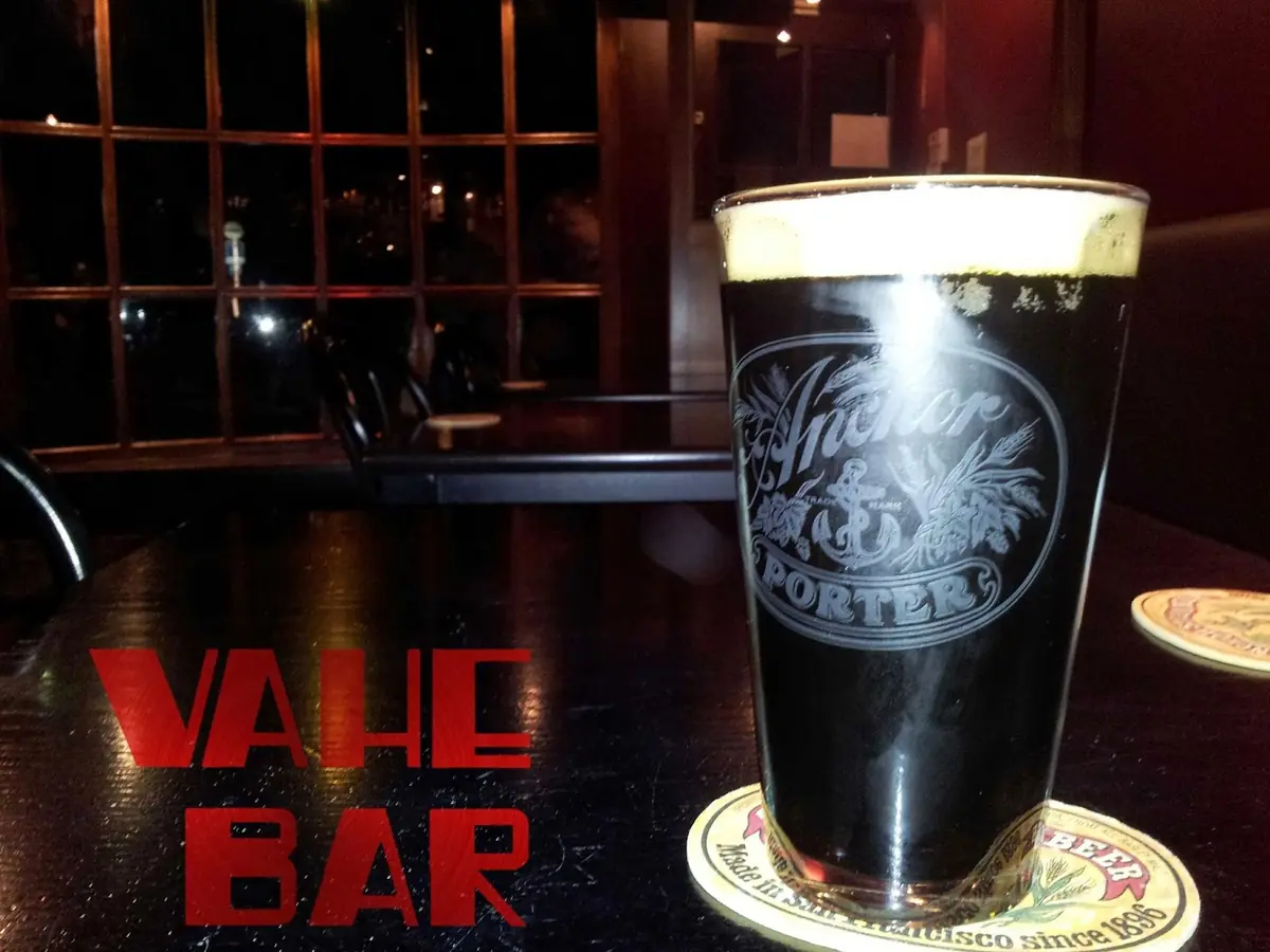 Vahe Bar photo (photo 1 of 3)