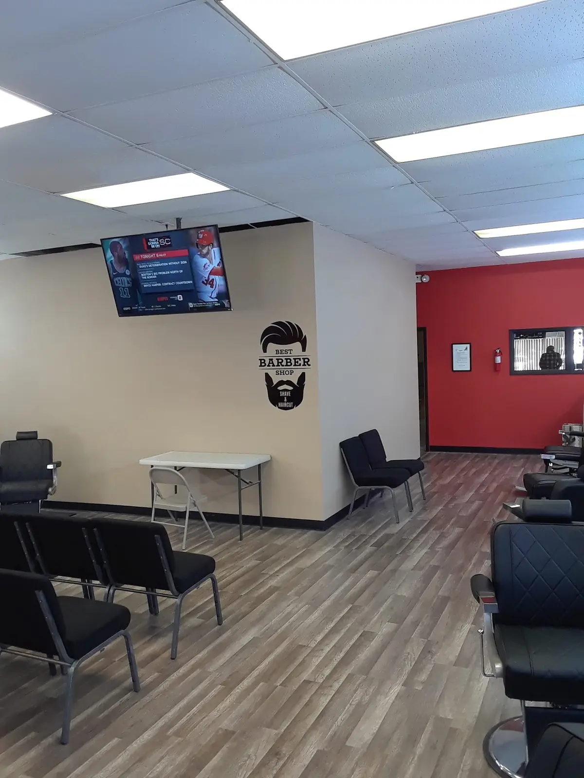 Clippers Barbershop photo (photo 2 of 3)