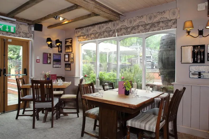 Kings Arms Knowle