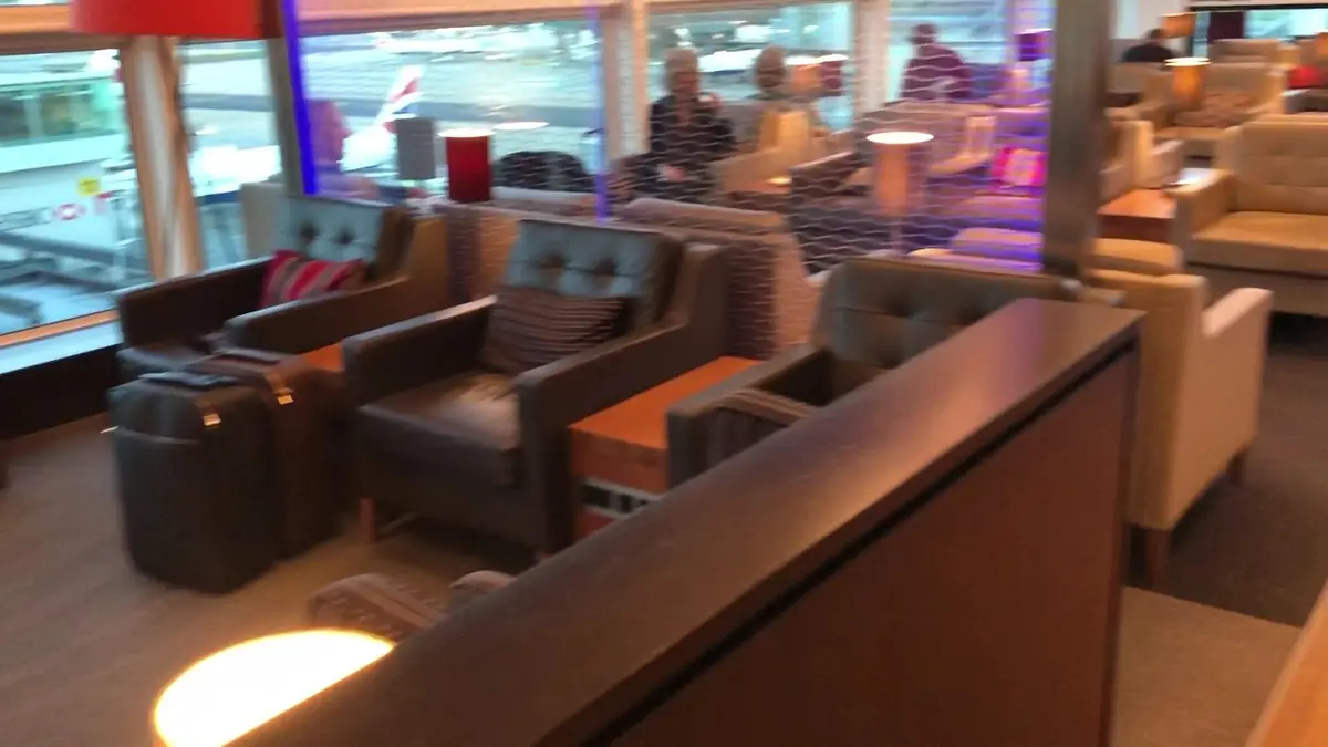 British Airways Club Lounge (South Terminal) - LGW photo (photo 2 of 3)