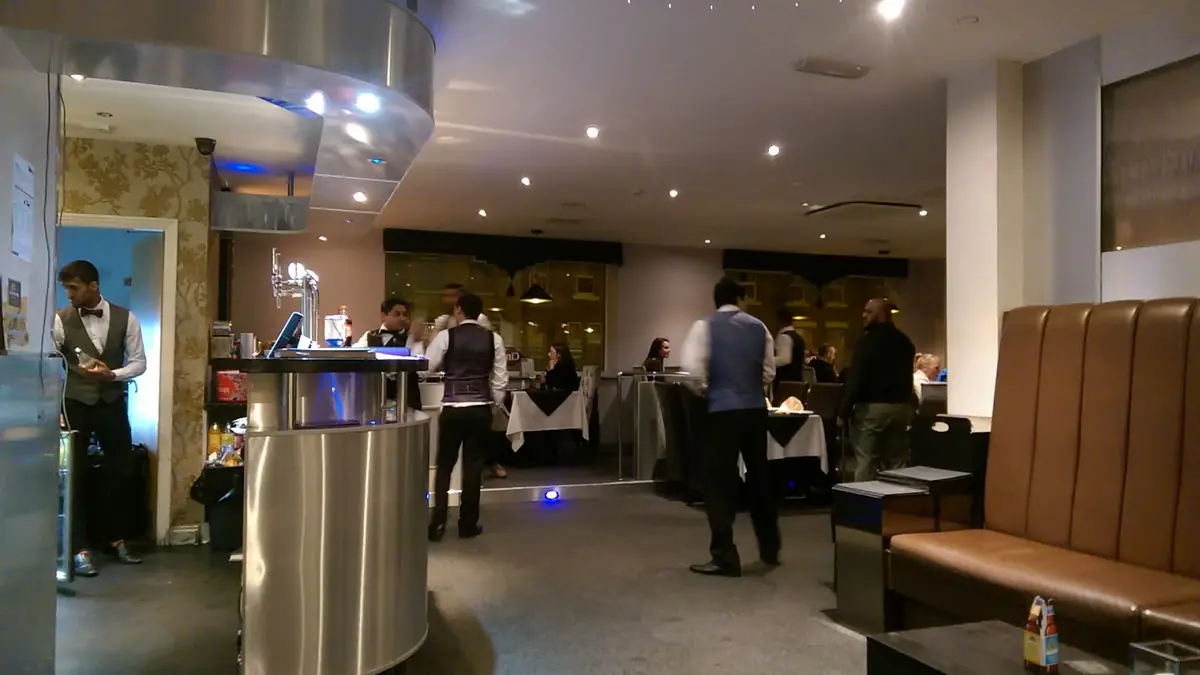 Cinnamon Lounge photo (photo 3 of 3)