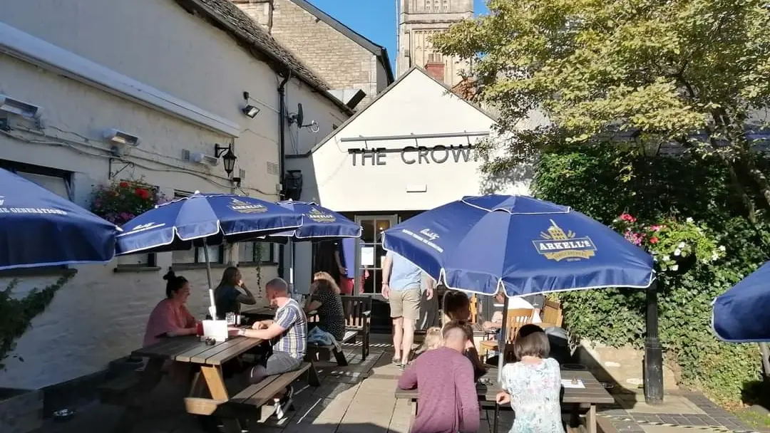 The Crown photo (photo 2 of 3)