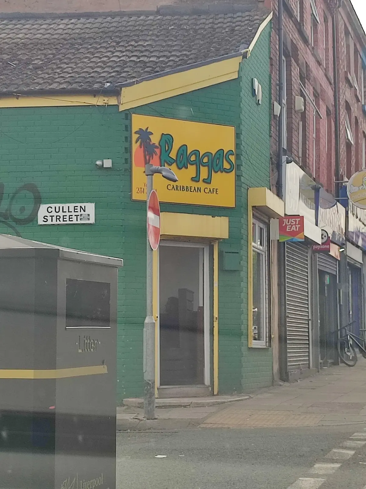 Raggas Caribbean Cafe
