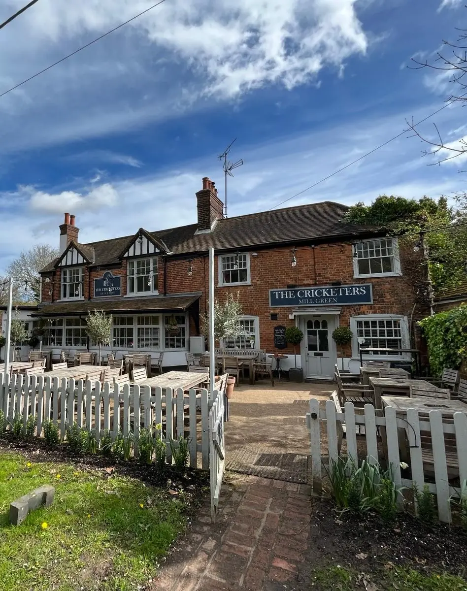 The Cricketers Mill Green photo (photo 2 of 3)