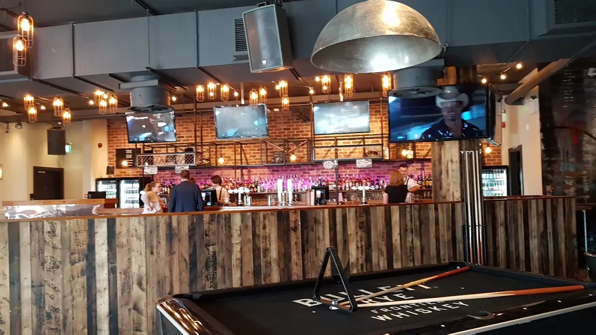 Felson’s Cocktail Lounge & Stick Hall — Cocktail bars in Carlisle