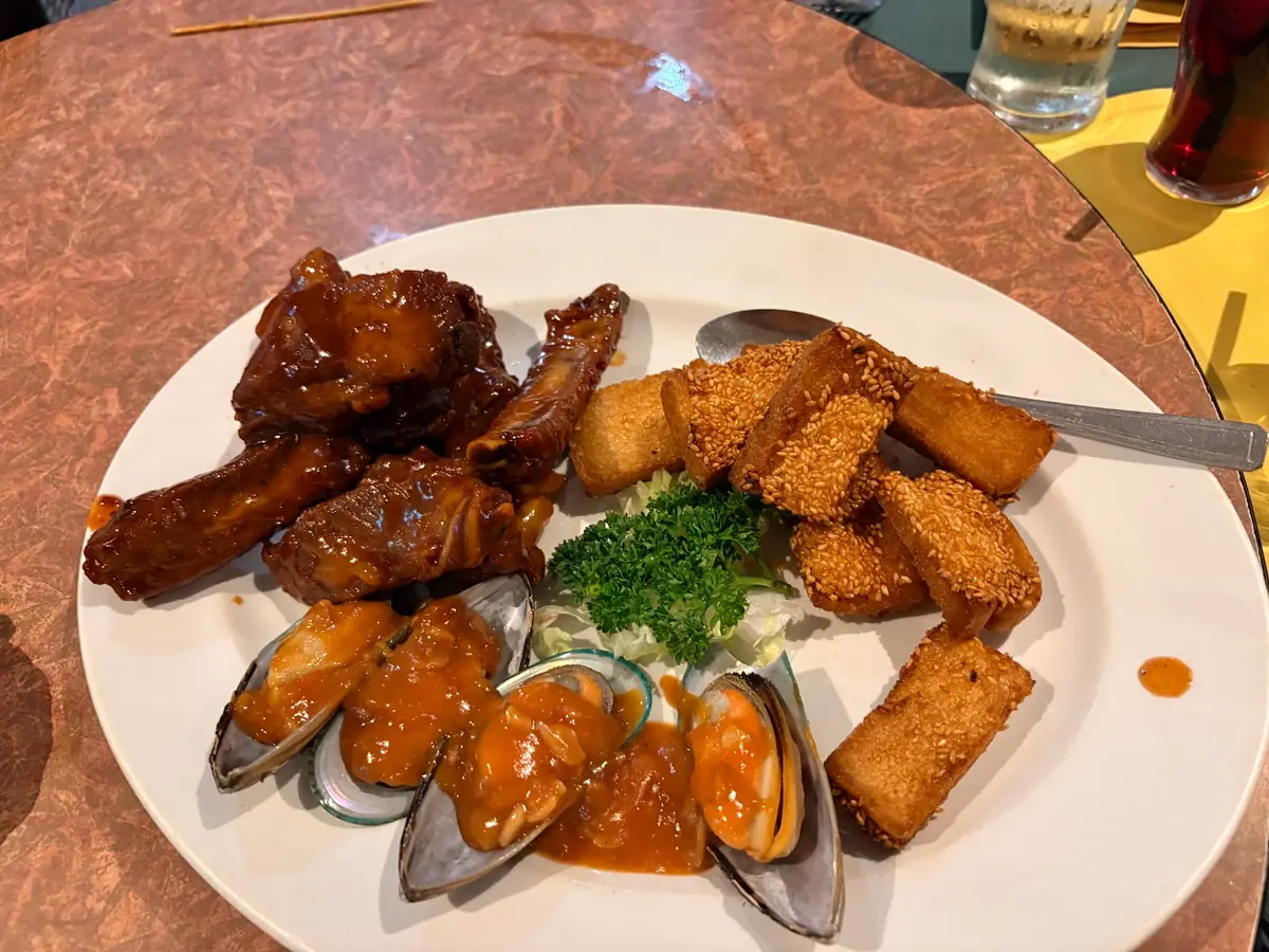 Springwater Chinese Restaurant photo (photo 2 of 3)